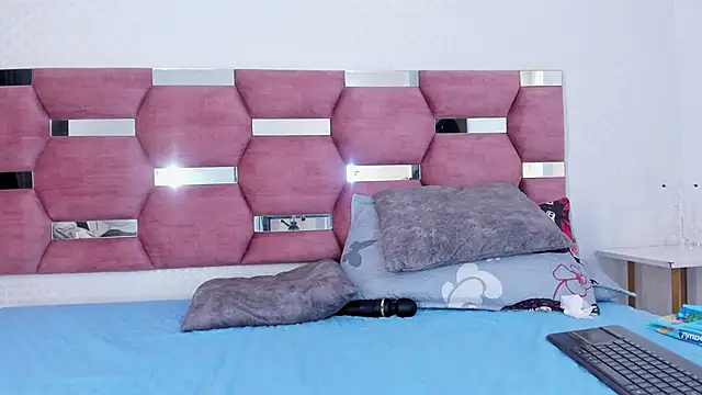 Snapshot of Daliana_Beck chatting on 01/25/25, 11:43 Daliana Beck online show from 01/25/25, 11:43