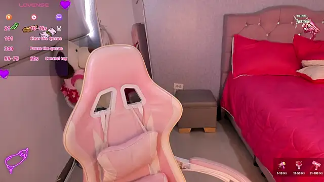 Kenia tompson01 online show from 01/25/25, 06:24