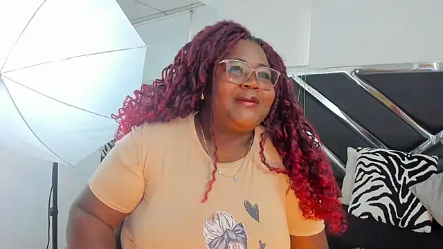 Snapshot of BritannyJhonsons chatting on 10/01/25, 08:37 BritannyJhonsons online show from 10/01/25, 08:37