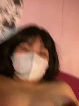 HoneyBuns 05 online show from 12/24/24, 08:05