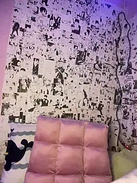 HoneyBuns 05 online show from 02/17/25, 05:32