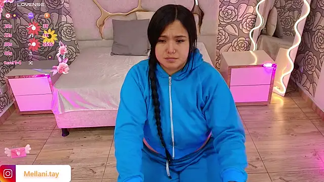 Snapshot of Mellani_tay chatting on 02/09/25, 03:00 Mellani tay online show from 02/09/25, 03:00