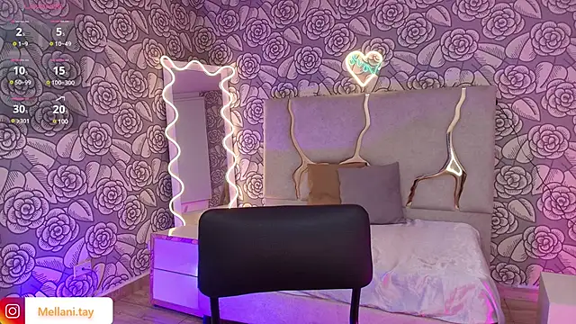 Snapshot of Mellani_tay chatting on 03/03/25, 09:22 Mellani tay online show from 03/03/25, 09:22