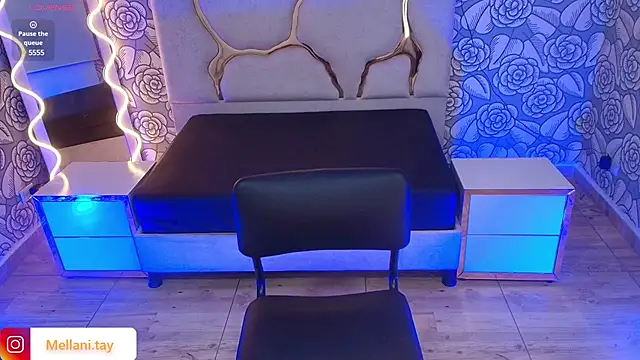 Snapshot of Mellani_tay chatting on 03/14/25, 03:26 Mellani tay online show from 03/14/25, 03:26