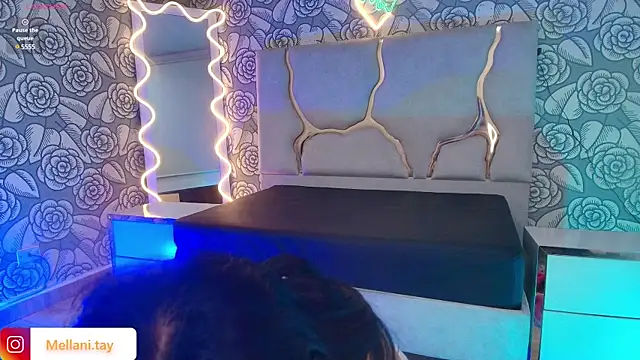 Snapshot of Mellani_tay chatting on 03/17/25, 06:29 Mellani tay online show from 03/17/25, 06:29