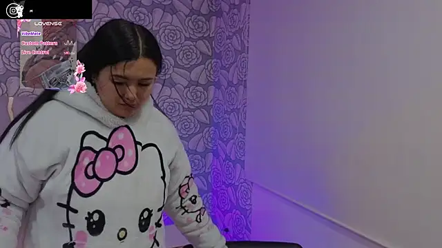 Snapshot of Mellani_tay chatting on 10/09/25, 03:15 Mellani tay online show from 10/09/25, 03:15