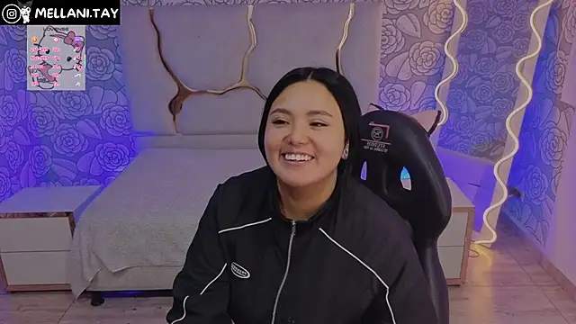 Snapshot of Mellani_tay chatting on 11/29/25, 03:20 Mellani tay online show from 11/29/25, 03:20