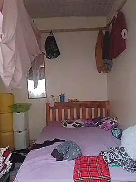 LOVELY-2BERRY online show from 09/26/25, 08:07