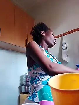 LOVELY-2BERRY online show from 11/26/25, 08:37