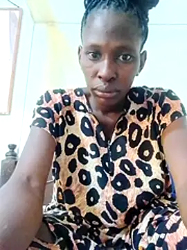 LOVELY-2BERRY online show from 02/13/26, 05:03