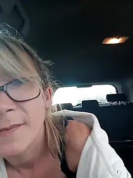 Timide girl2 online show from 03/11/25, 04:18