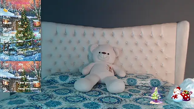 Snapshot of nichole_bree_ chatting on 01/02/25, 11:41 nichole bree  online show from 01/02/25, 11:41