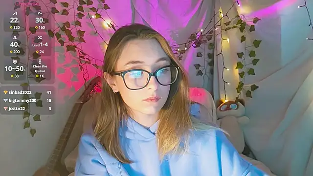 Snapshot of monlight__dana chatting on 12/09/24, 12:40 monlight dana online show from 12/09/24, 12:40