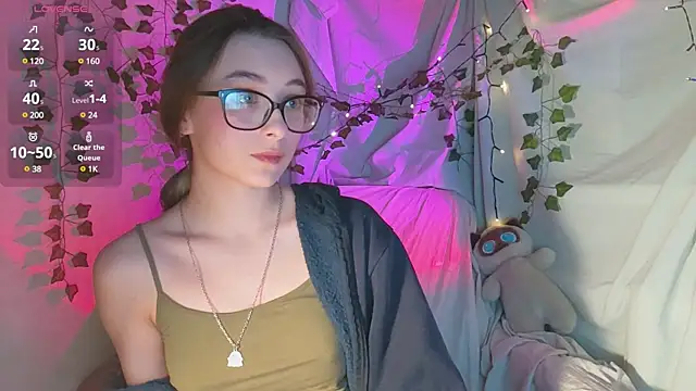 Snapshot of monlight__dana chatting on 12/11/24, 01:39 monlight dana online show from 12/11/24, 01:39