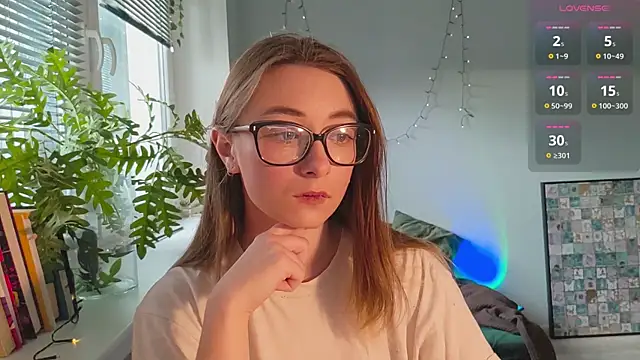 Snapshot of monlight__dana chatting on 01/16/25, 12:53 monlight dana online show from 01/16/25, 12:53