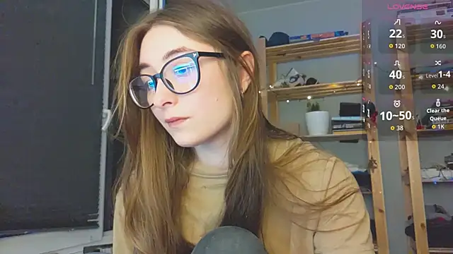 Snapshot of monlight__dana chatting on 10/02/25, 08:27 monlight dana online show from 10/02/25, 08:27