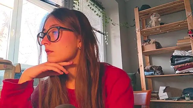 monlight  dana online show from 04/08/26, 04:07