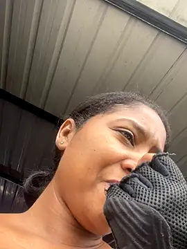 Berry Bans online show from 10/01/25, 05:41