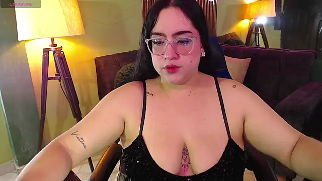 Sofiia davis23 online show from 03/16/26, 02:32