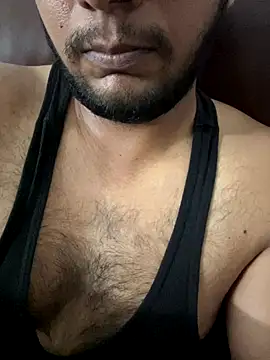 Snapshot of indianhotche chatting on 12/14/25, 08:24 indianhotche online show from 12/14/25, 08:24