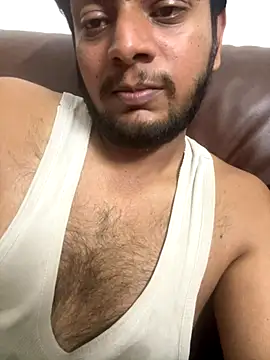 Snapshot of indianhotche chatting on 12/18/25, 07:20 indianhotche online show from 12/18/25, 07:20