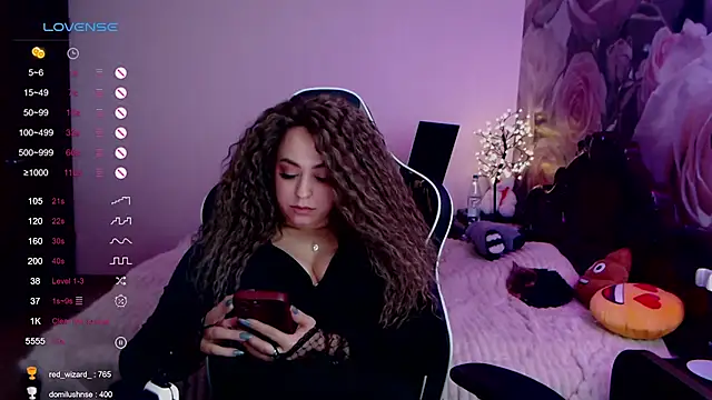 Snapshot of _Just_a_queen_3 chatting on 12/04/24, 09:02 Just a queen 3 online show from 12/04/24, 09:02