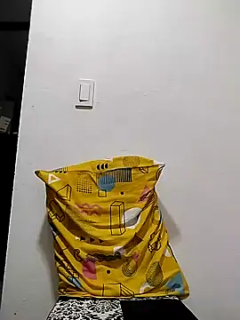 Snapshot of Demiansteven2 chatting on 01/04/25, 02:14 Demiansteven2 online show from 01/04/25, 02:14