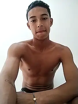 Snapshot of Demiansteven2 chatting on 01/11/25, 04:36 Demiansteven2 online show from 01/11/25, 04:36