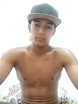 Snapshot of Demiansteven2 chatting on 01/18/25, 06:10 Demiansteven2 online show from 01/18/25, 06:10