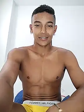 Snapshot of Demiansteven2 chatting on 02/15/25, 06:44 Demiansteven2 online show from 02/15/25, 06:44