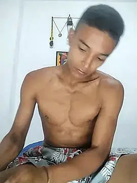 Snapshot of Demiansteven2 chatting on 02/17/25, 10:36 Demiansteven2 online show from 02/17/25, 10:36