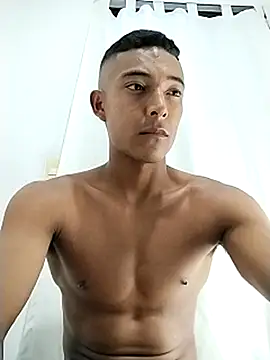 Snapshot of Demiansteven2 chatting on 03/08/25, 10:56 Demiansteven2 online show from 03/08/25, 10:56