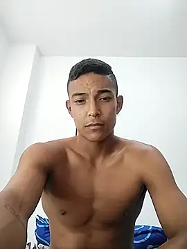 Snapshot of Demiansteven2 chatting on 03/14/25, 07:01 Demiansteven2 online show from 03/14/25, 07:01