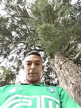 Snapshot of Demiansteven2 chatting on 10/26/25, 05:41 Demiansteven2 online show from 10/26/25, 05:41