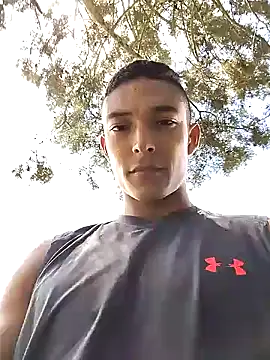 Snapshot of Demiansteven2 chatting on 11/01/25, 04:42 Demiansteven2 online show from 11/01/25, 04:42