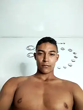 Snapshot of Demiansteven2 chatting on 11/04/25, 07:35 Demiansteven2 online show from 11/04/25, 07:35