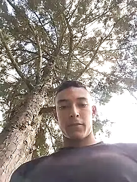 Snapshot of Demiansteven2 chatting on 11/08/25, 05:34 Demiansteven2 online show from 11/08/25, 05:34