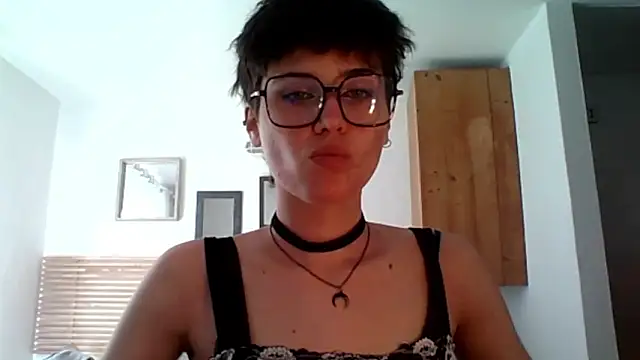 sarah perfect online show from 03/01/26, 03:25