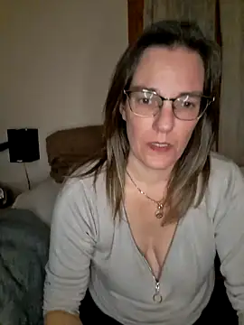 SpiceLea online show from 12/21/24, 10:08