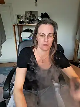 SpiceLea online show from 01/11/25, 02:58