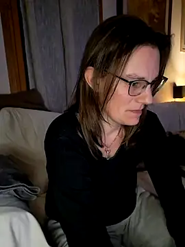 SpiceLea online show from 01/21/25, 09:15