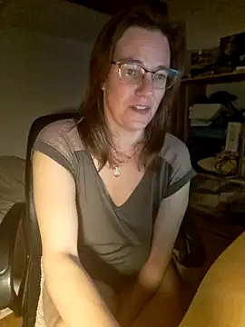 SpiceLea online show from 02/07/25, 06:02