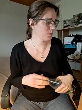 SpiceLea online show from 02/24/25, 12:59