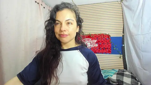 rosse 2504 online show from 05/17/26, 10:22