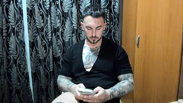 Jonmusclemaster online show from 04/16/26, 09:39