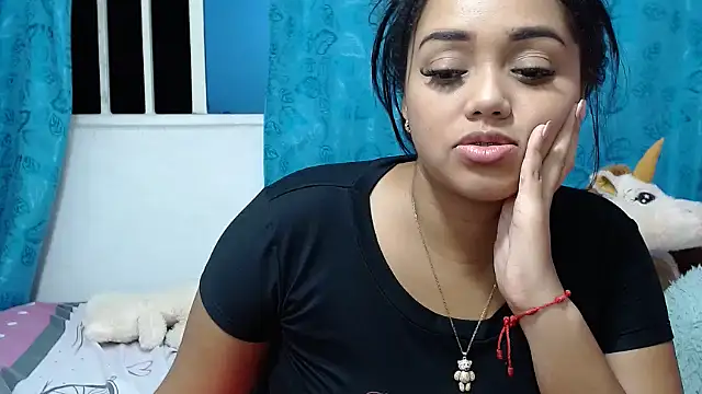 kiara milf  online show from 01/11/25, 03:55