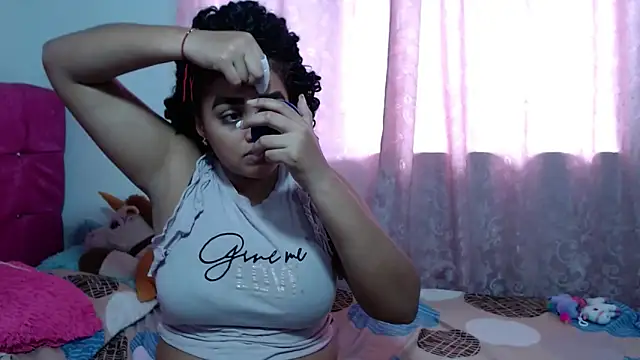 kiara milf  online show from 10/17/25, 04:09