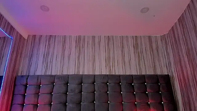 Snapshot of Poacahontasfg chatting on 02/28/26, 04:02 Poacahontasfg online show from 02/28/26, 04:02