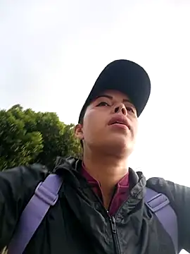  andrea30 online show from 10/20/25, 11:32