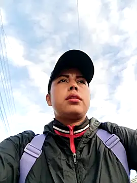  andrea30 online show from 10/22/25, 11:43